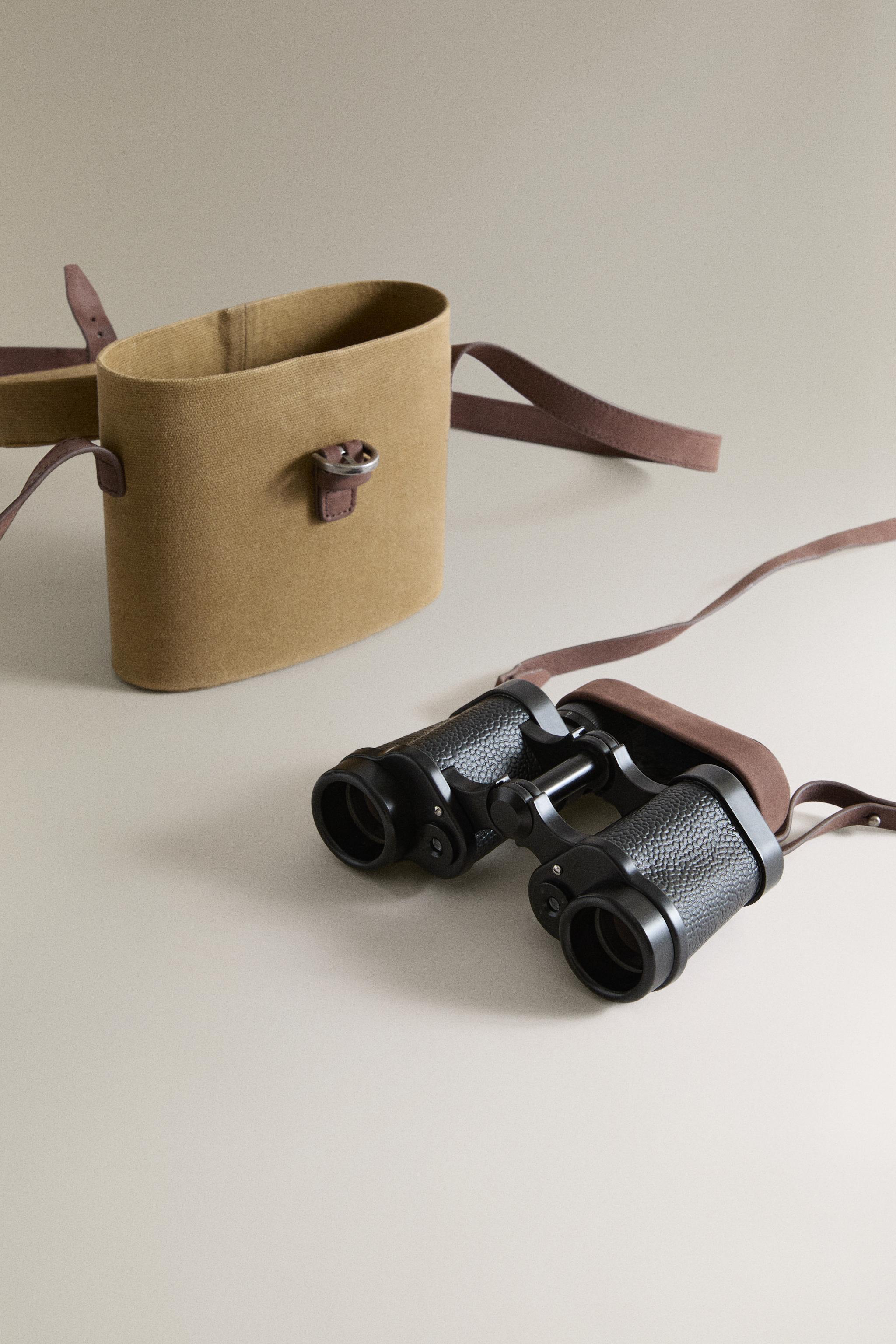 BINOCULARS AND CASE